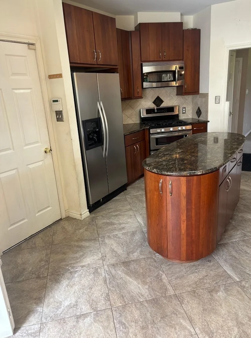 Photo of 1109 W Forest Avenue