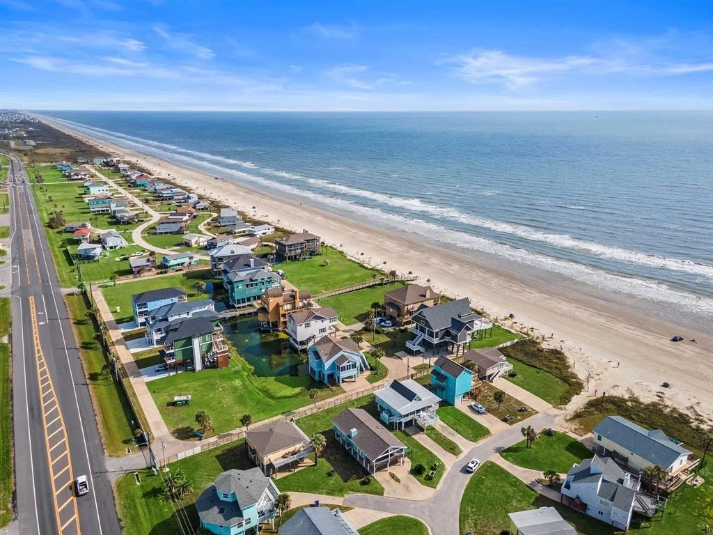 Photo of 16906 Beachcomber