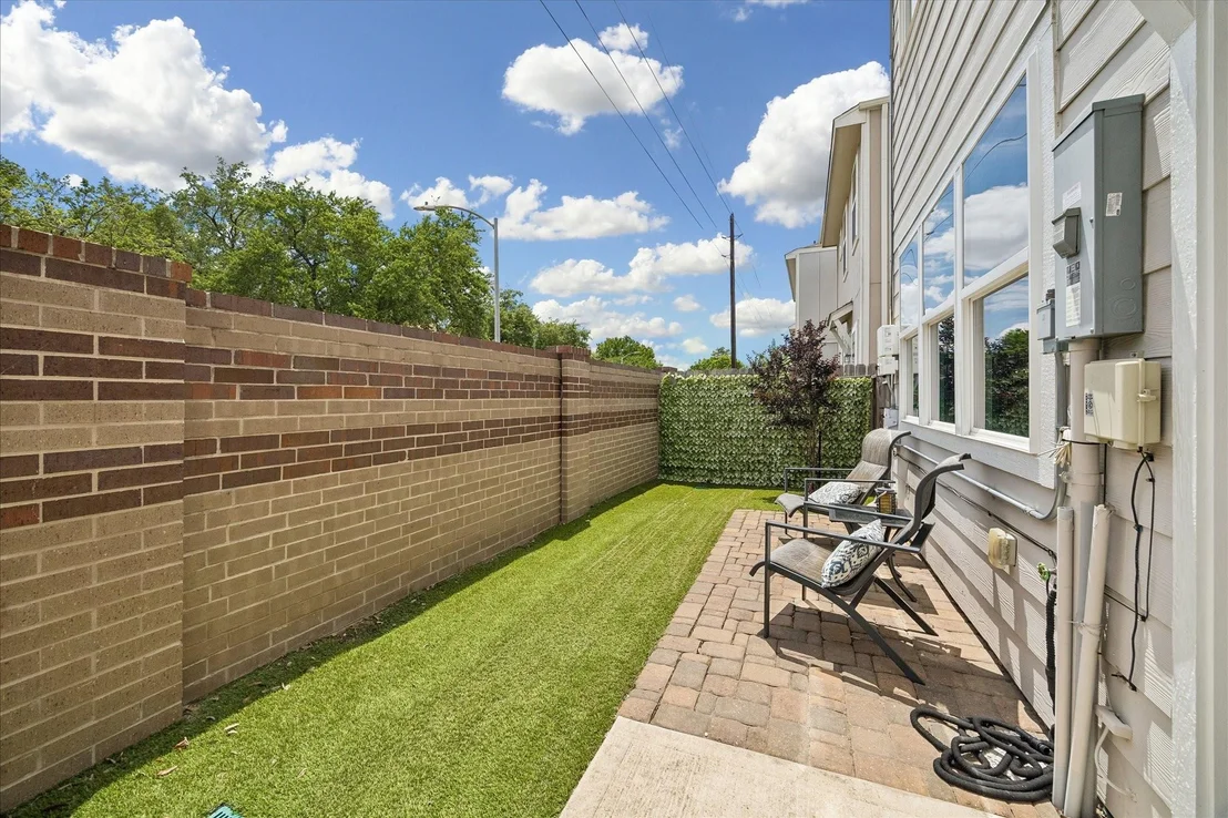 Photo of 10003 Brickhouse Drive
