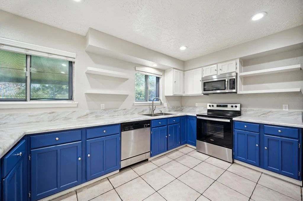 Photo of 3726 Maplewood Drive