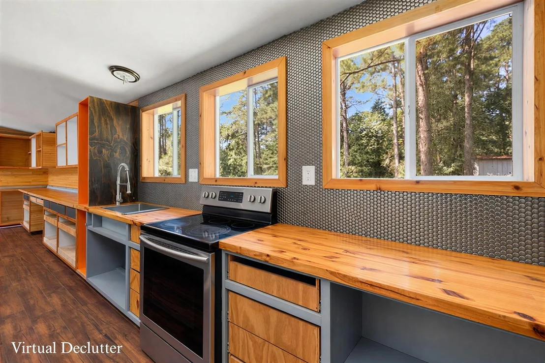 Photo of 770 Ryan Road