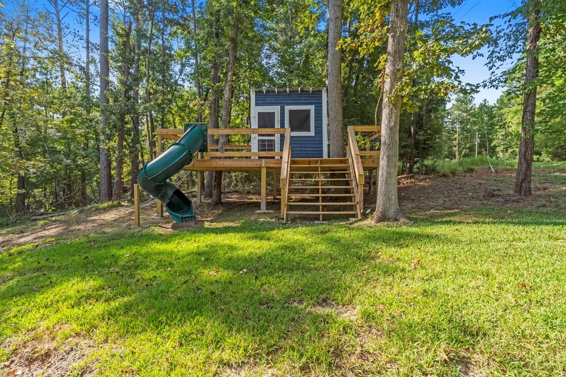 Photo of 40 Lower Cove Drive