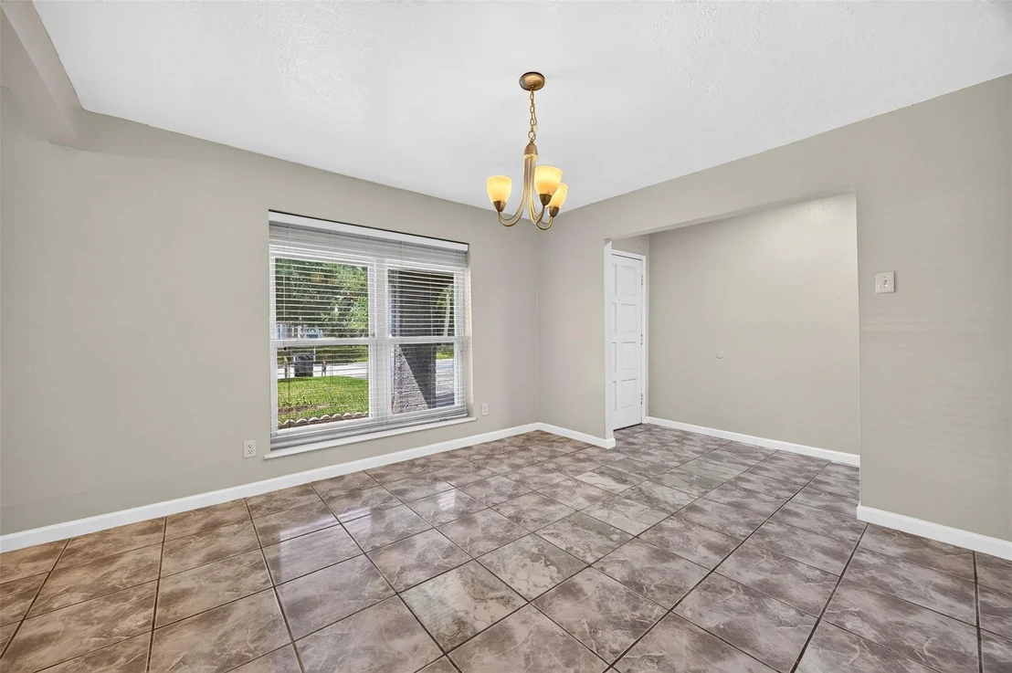 Photo of 11307 Langdon Lane