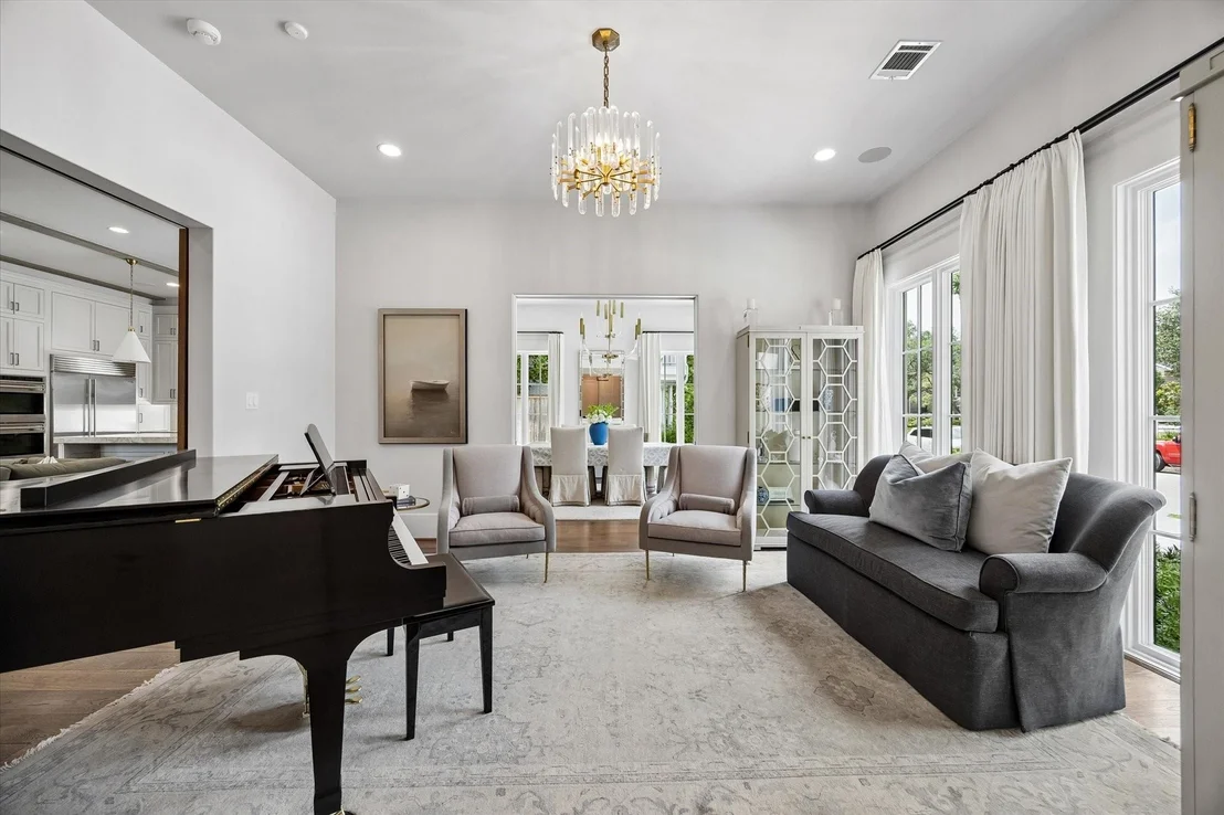 Photo of 3615 Overbrook Lane