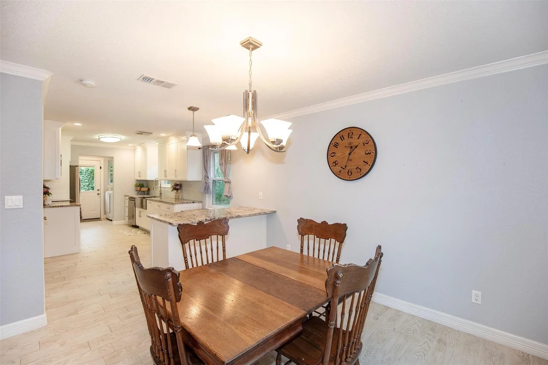 Photo of 9308 Acorn Drive