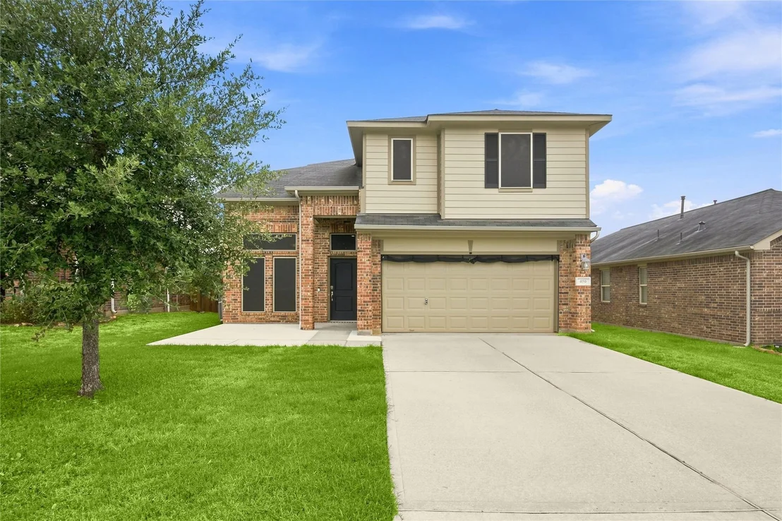 Photo of 450 Terra Vista Circle