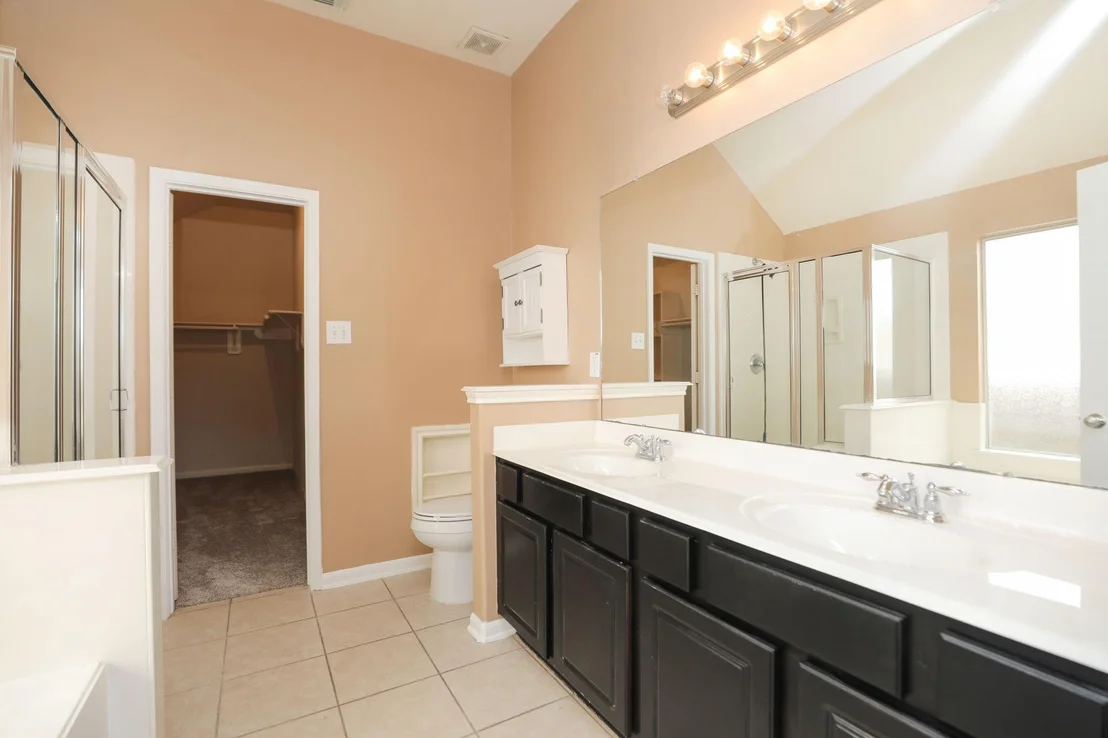 Photo of 21807 Saragosa Pond Lane