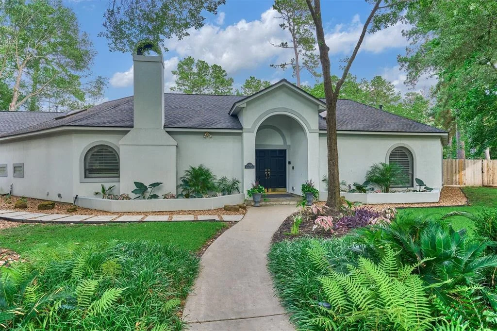 Photo of 23106 Hampton Forest Lane