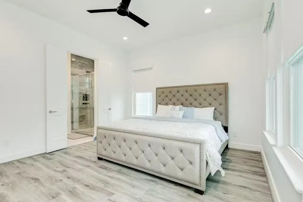 Photo of 3814 Abalone Road