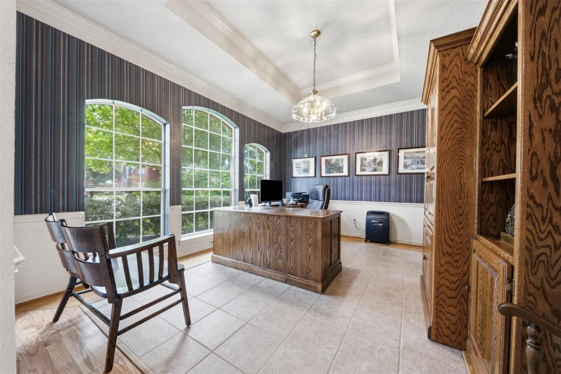 Photo of 7114 Centre Oaks Drive