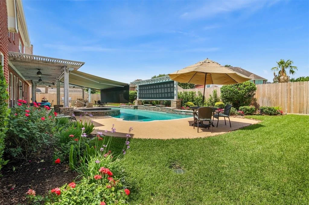 Photo of 2102 White Eagle Lane