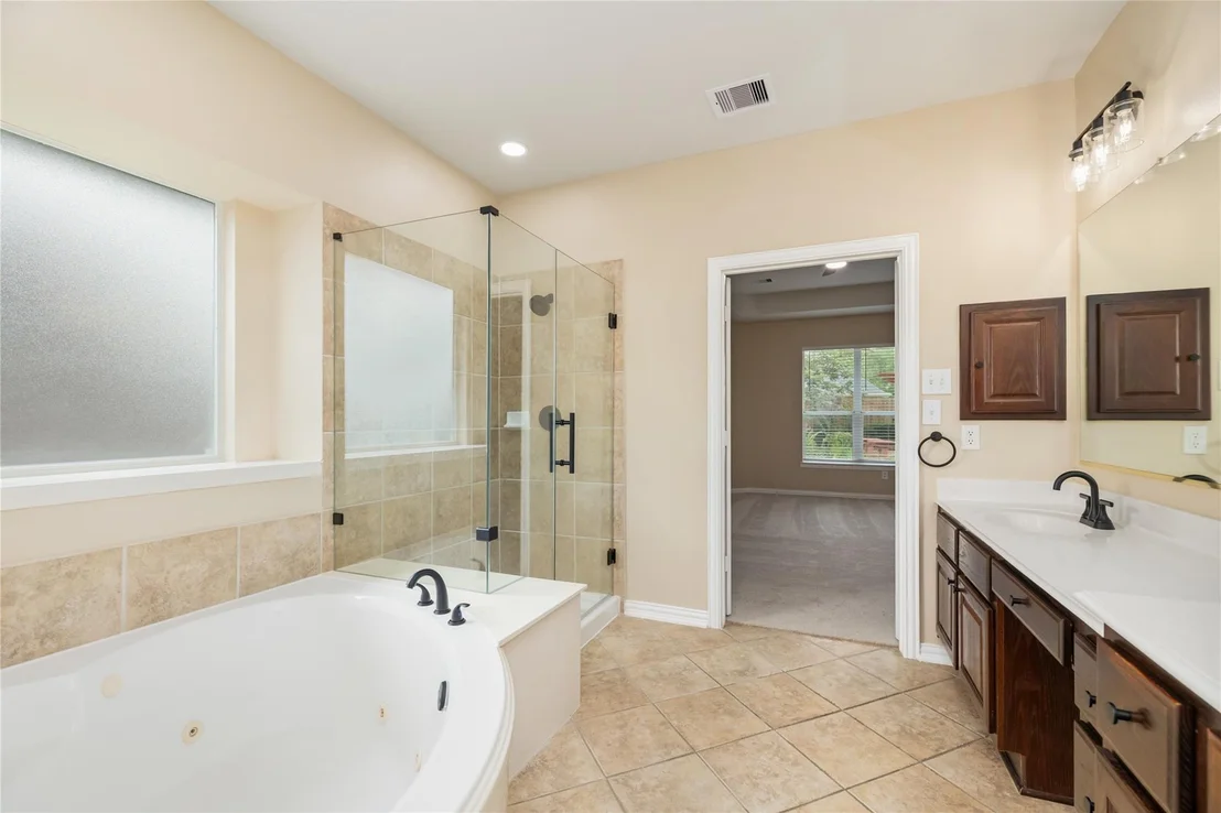 Photo of 6518 Briarstone Lane