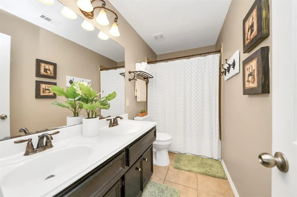 Photo of 6111 Meadowstream Court
