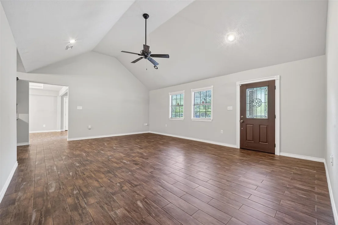 Photo of 1007 W Cedar River Road