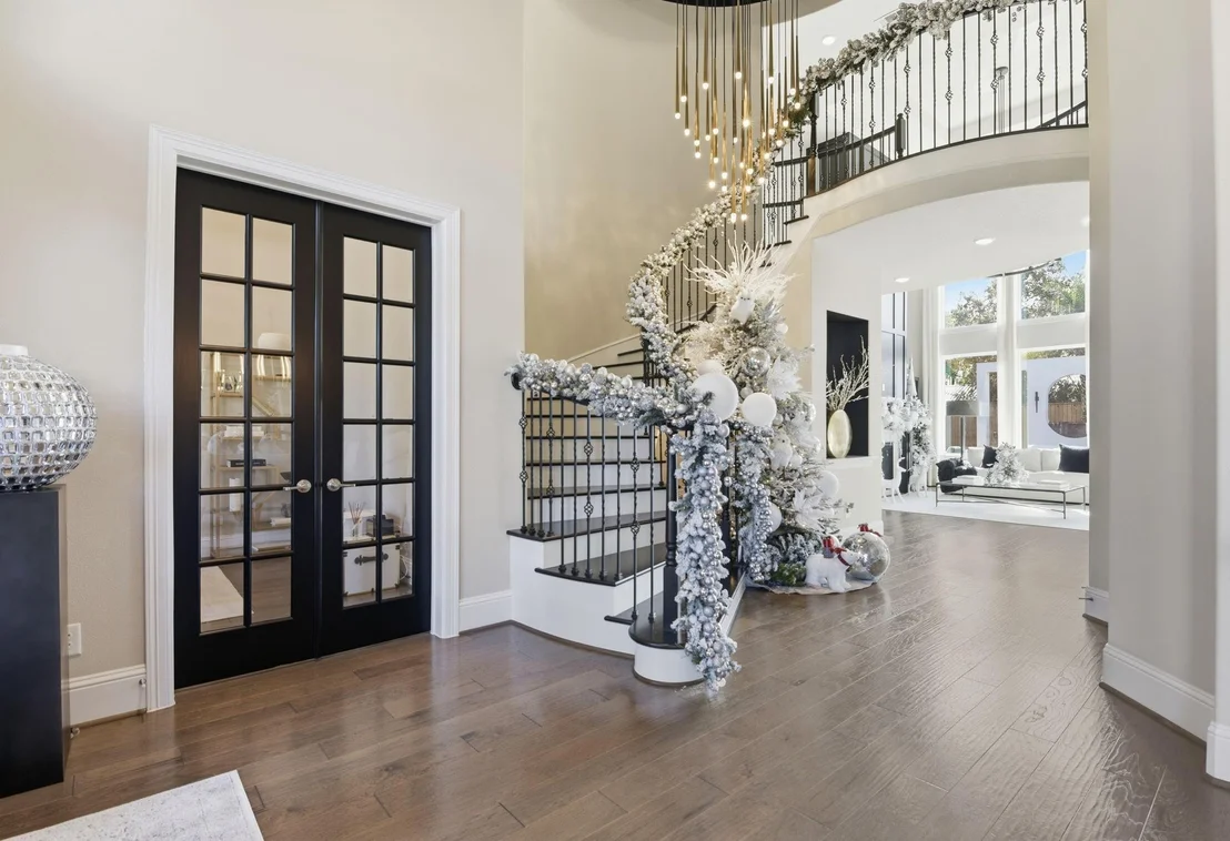 Photo of 5811 Stratton Woods Drive
