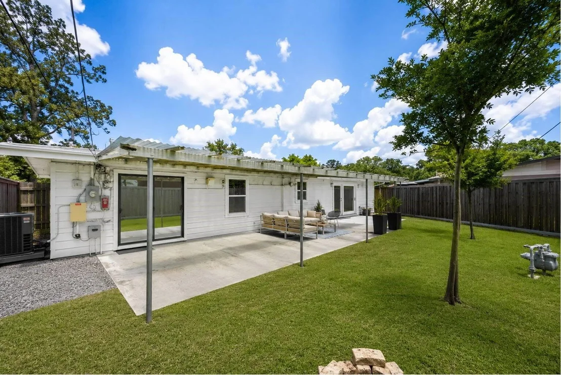 Photo of 6617 Scribner Road