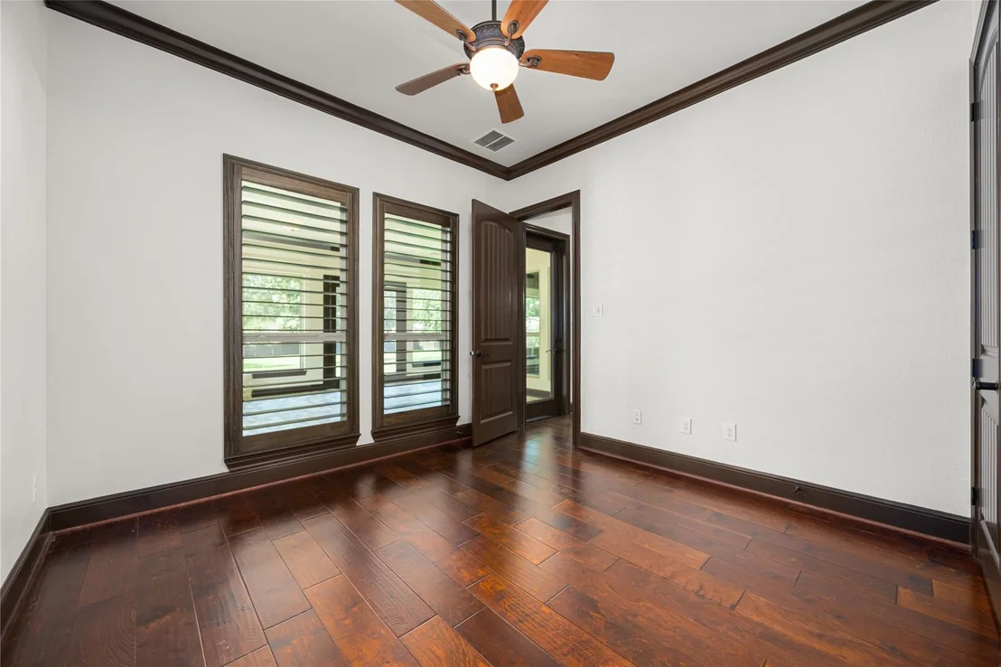 Photo of 8989 Stone Oak Drive