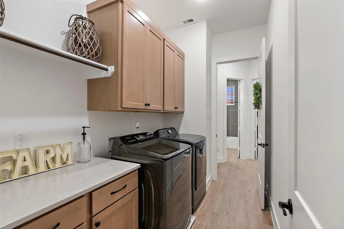 Photo of 323 Blue River Trail