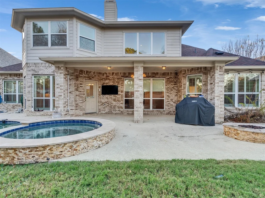 Photo of 2407 Beacon Pointe