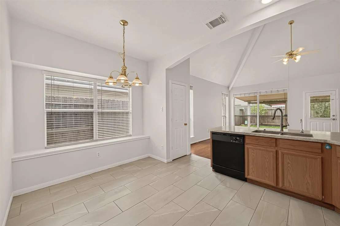 Photo of 6027 Dunsley Drive