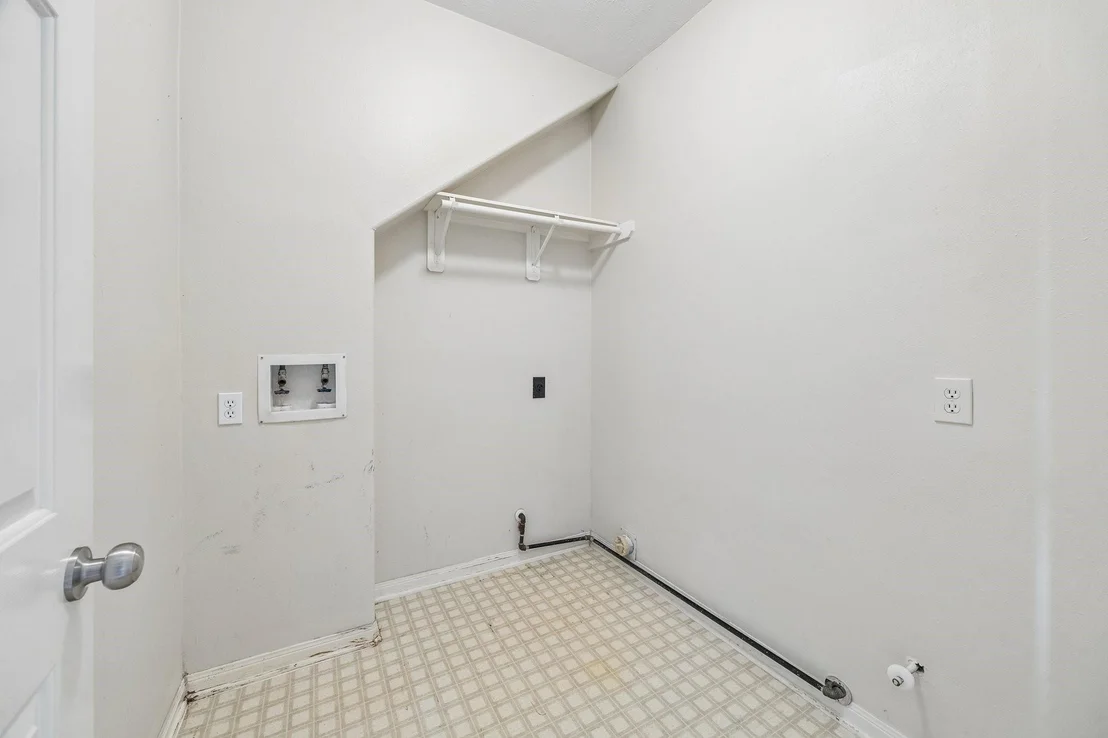 Photo of 18502 Mill Path Court