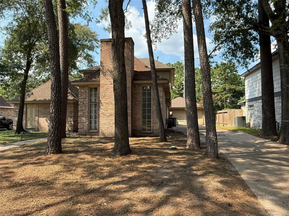 Photo of 11822 Hillbrook Drive