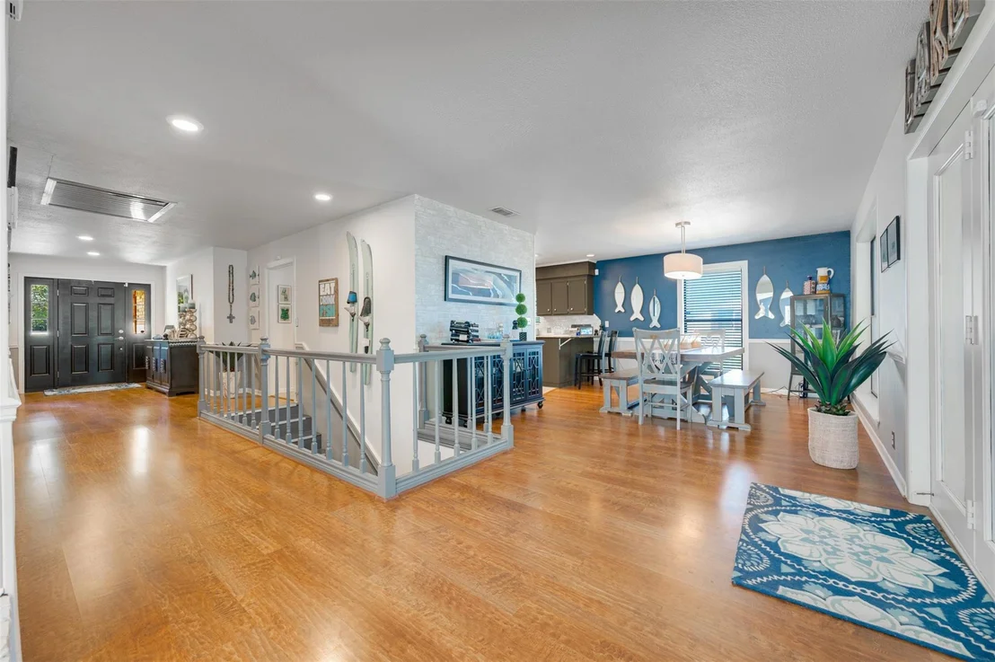 Photo of 536 Wildewood Drive