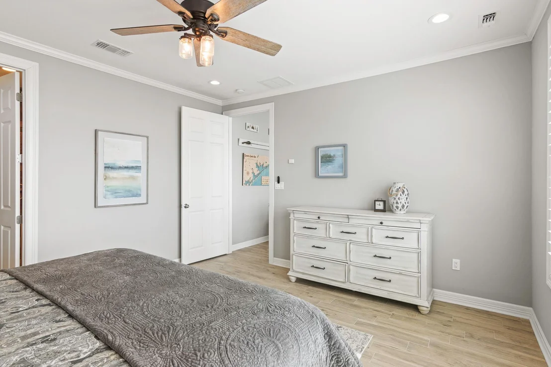 Photo of 3133 Bay Ridge Drive