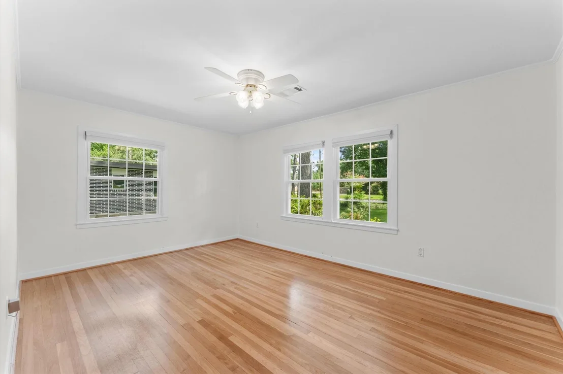 Photo of 4010 Brookwoods Drive
