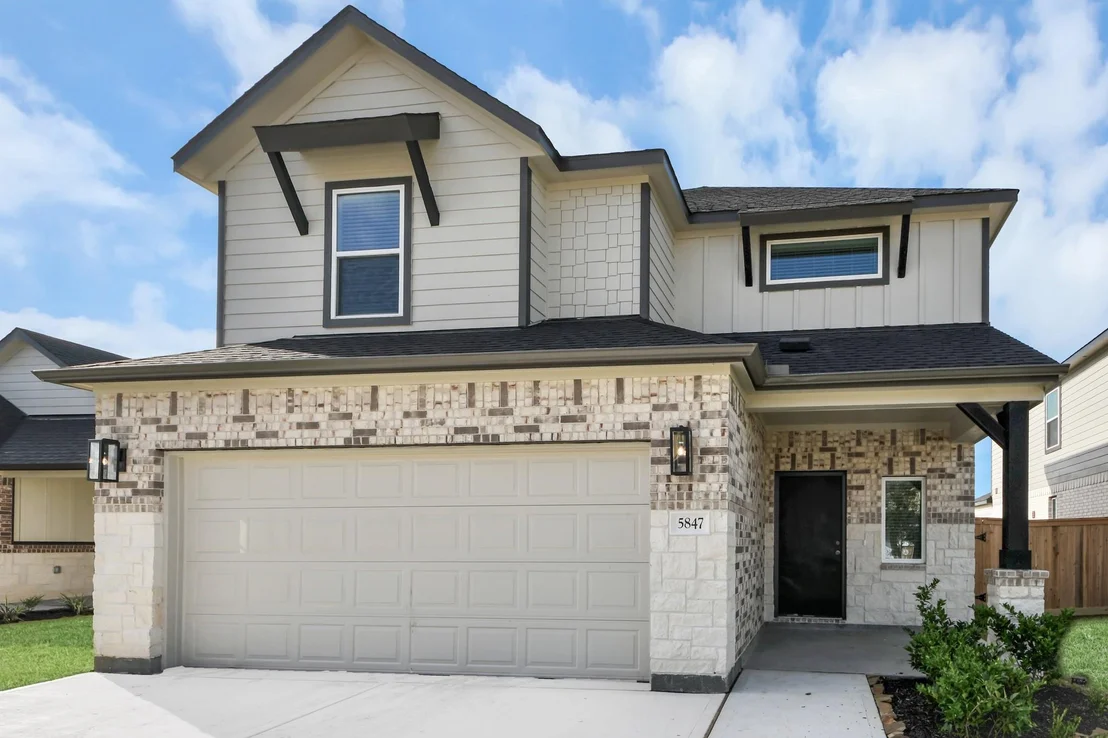 Photo of 5846 Madison Trail Drive