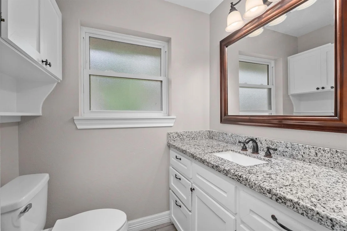 Photo of 703 Barbara Street
