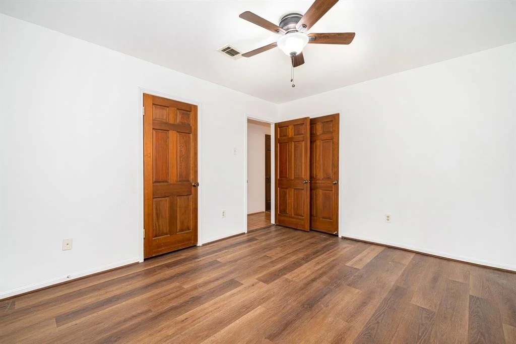 Photo of 907 Kingsbridge Road
