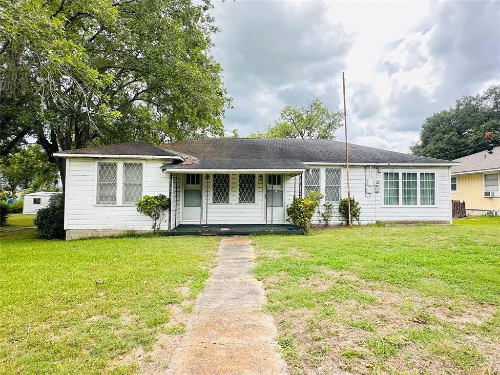 Photo of 412 Poth Street