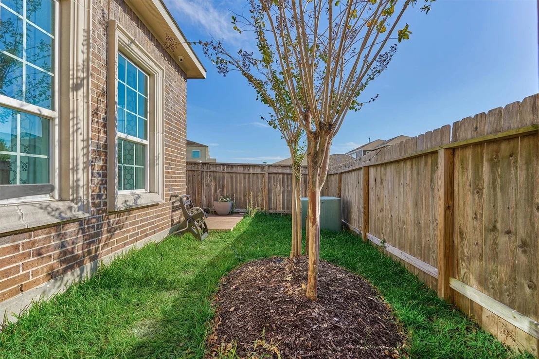 Photo of 2113 Solstice Boulevard