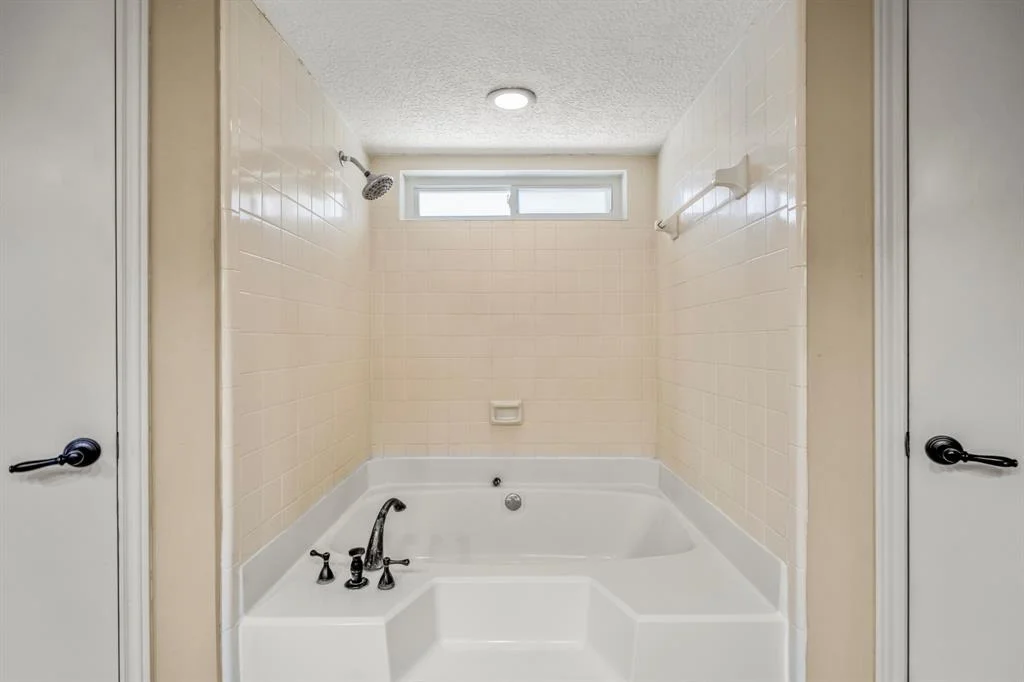 Photo of 12114 Knobcrest Drive