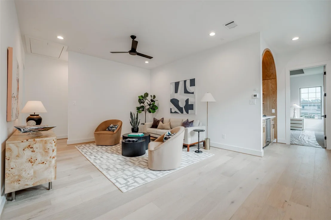 Photo of 1306 Crocker Street