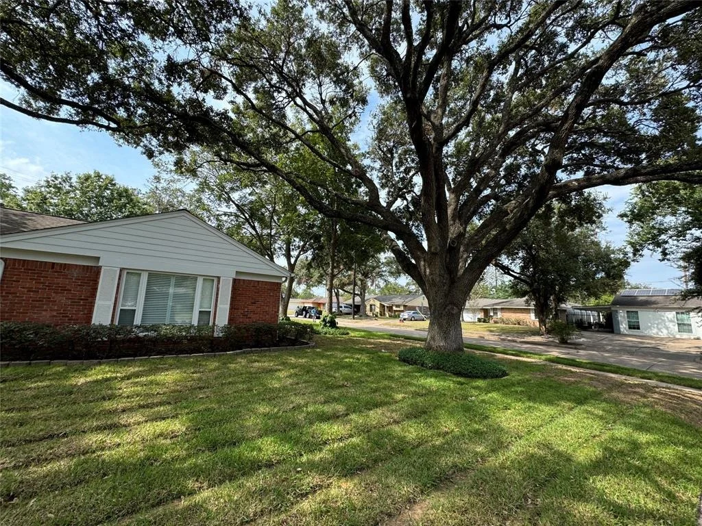 Photo of 12318 Renwick Drive