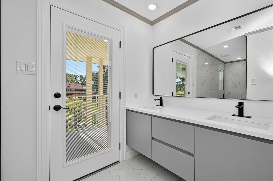 Photo of 559 Hampton Road