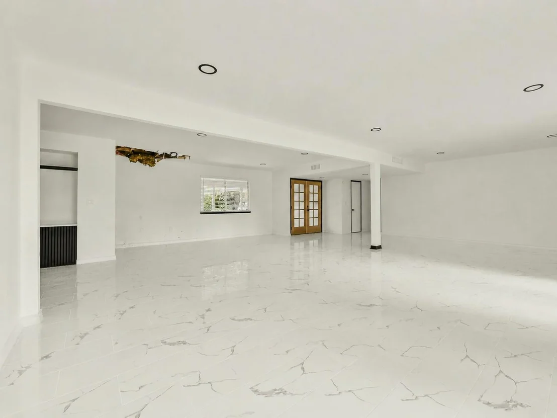 Photo of 1616 Redway Lane