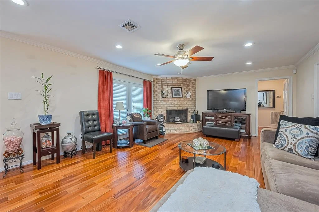 Photo of 5411 Candlecrest Drive