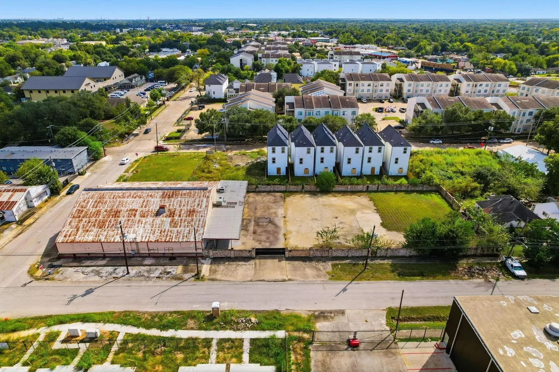 Photo of 3368 Dixie Drive