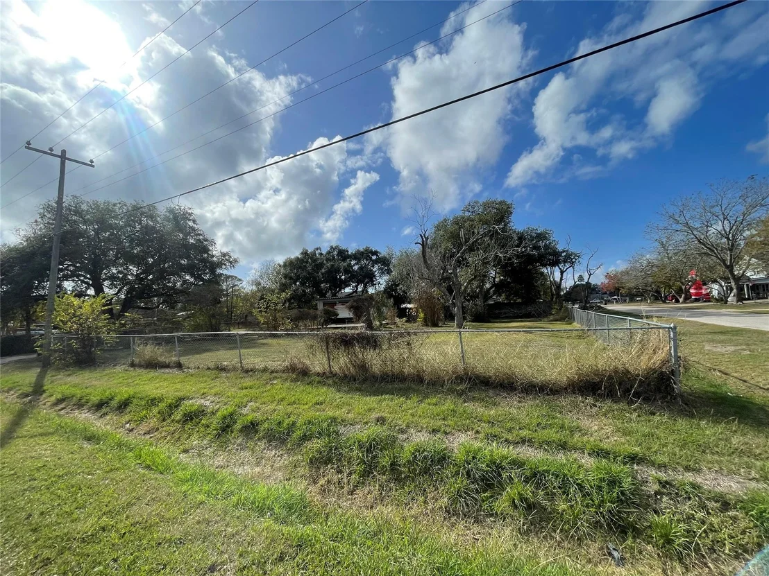 Photo of 711 4th Street