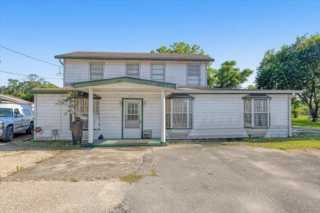 Photo of 3929 Almeda Genoa Road