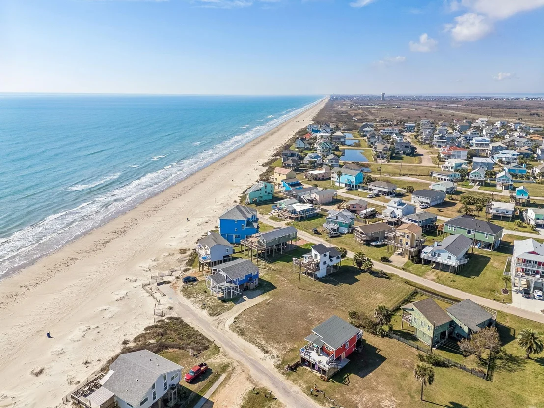 Photo of 4222 Surf Drive
