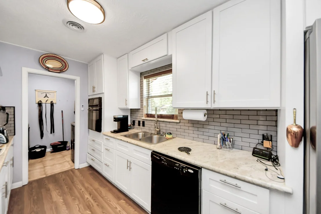 Photo of 142 Wall Street