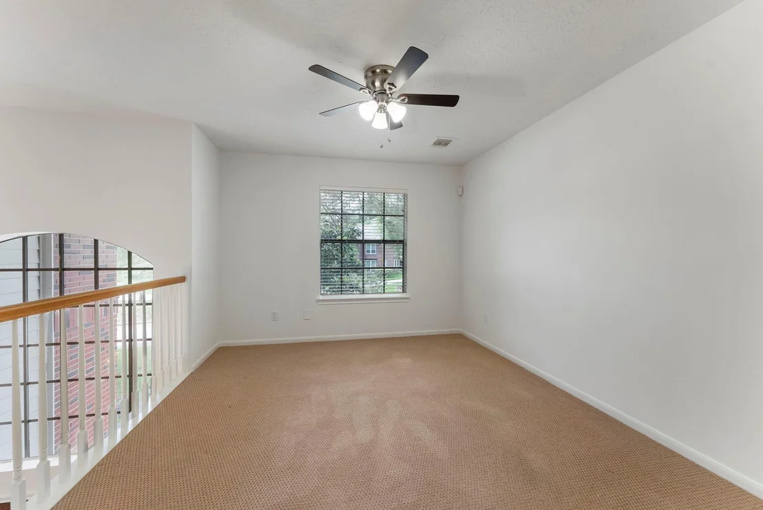 Photo of 70 Amberglow Court
