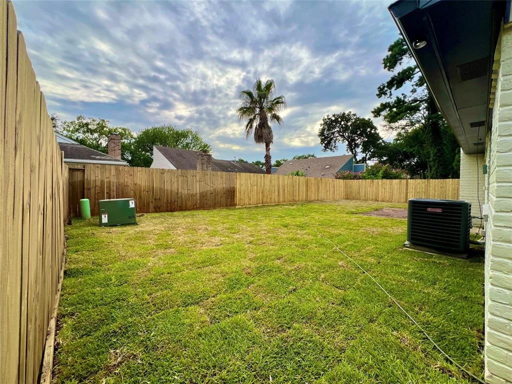 Photo of 25803 Wingfield Lane
