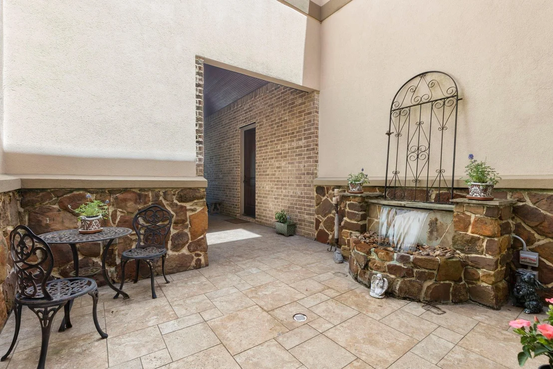 Photo of 27210 Cass Court