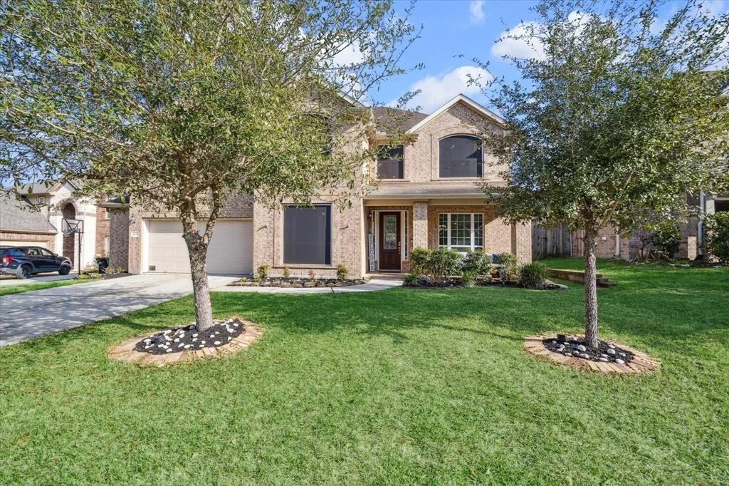 Photo of 6118 Aspen Pass Drive