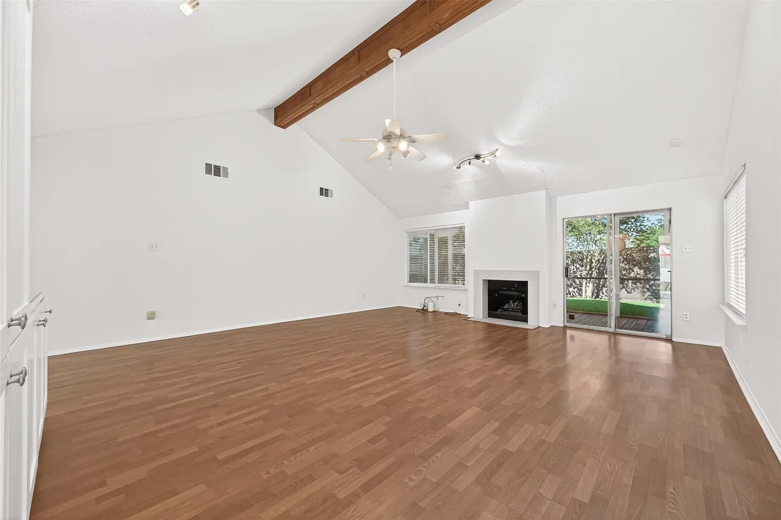 Photo of 3927 Heathersage Drive
